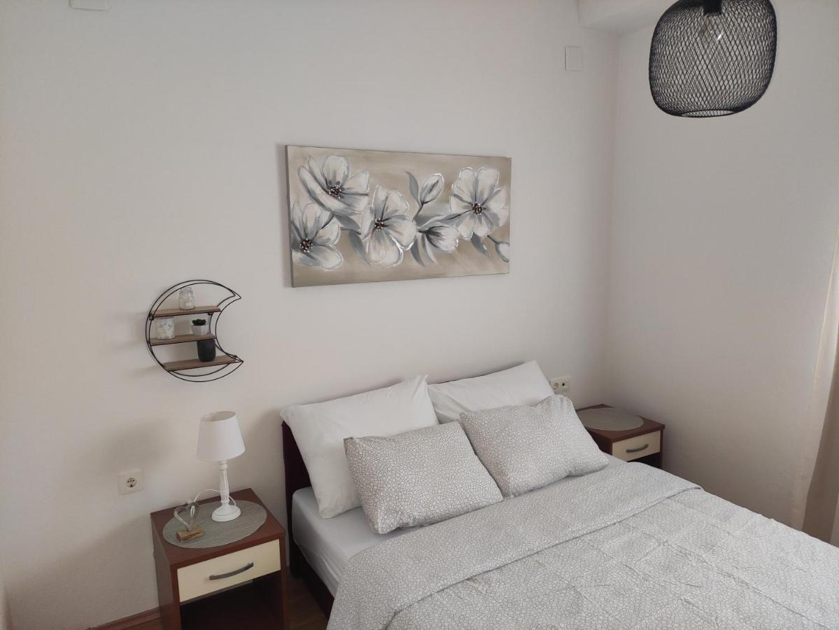 Apartmani Rina Donja Jagodnja Zewnętrze zdjęcie