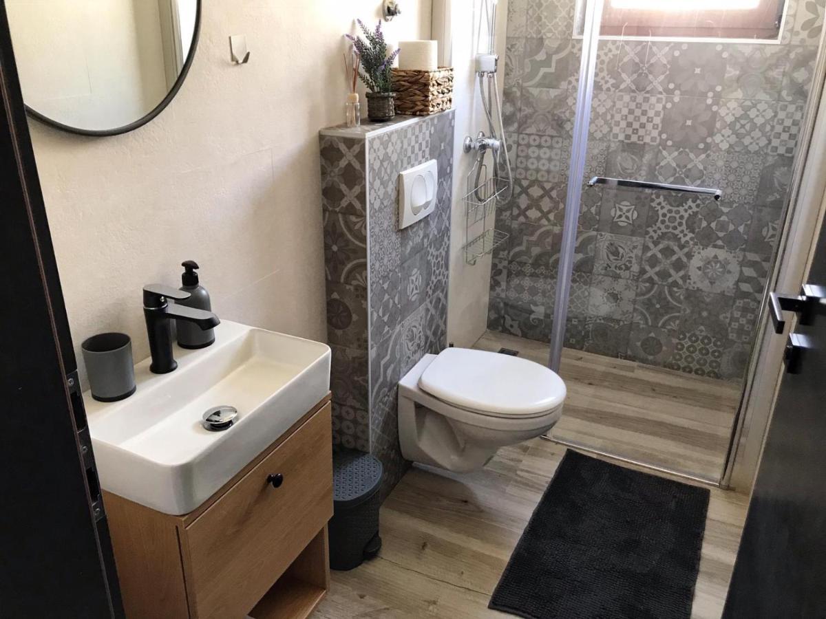 Apartmani Rina Donja Jagodnja Zewnętrze zdjęcie